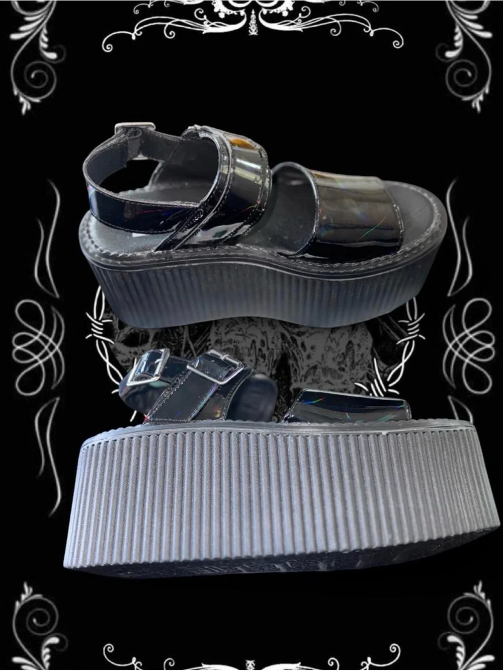 tuk black holographic